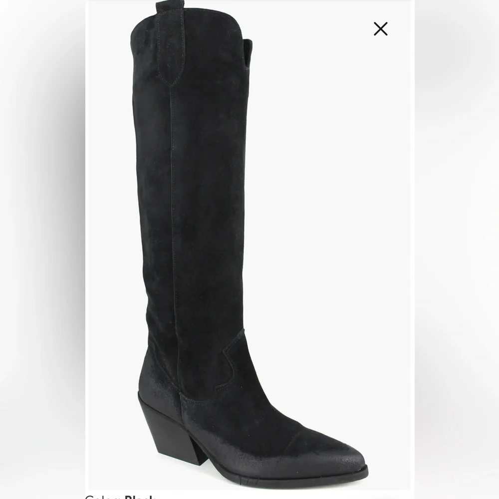 Valezka Knee High Boot (Women) size 39 US 8 black
ZIGI
$349.00 gently used - Picture 7 of 15